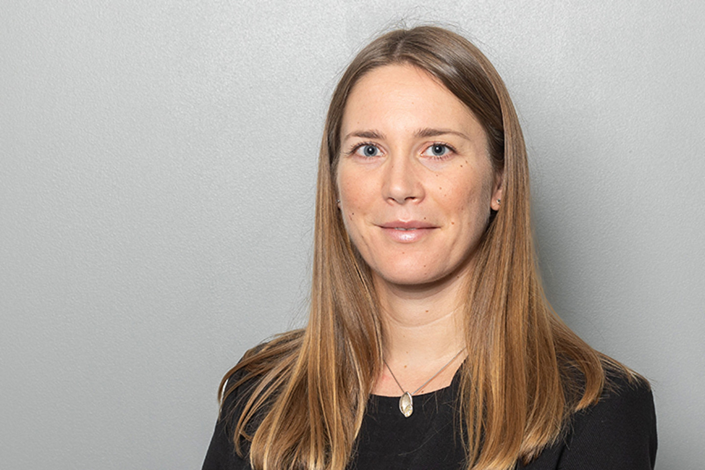 Headshot of Sarah Latham