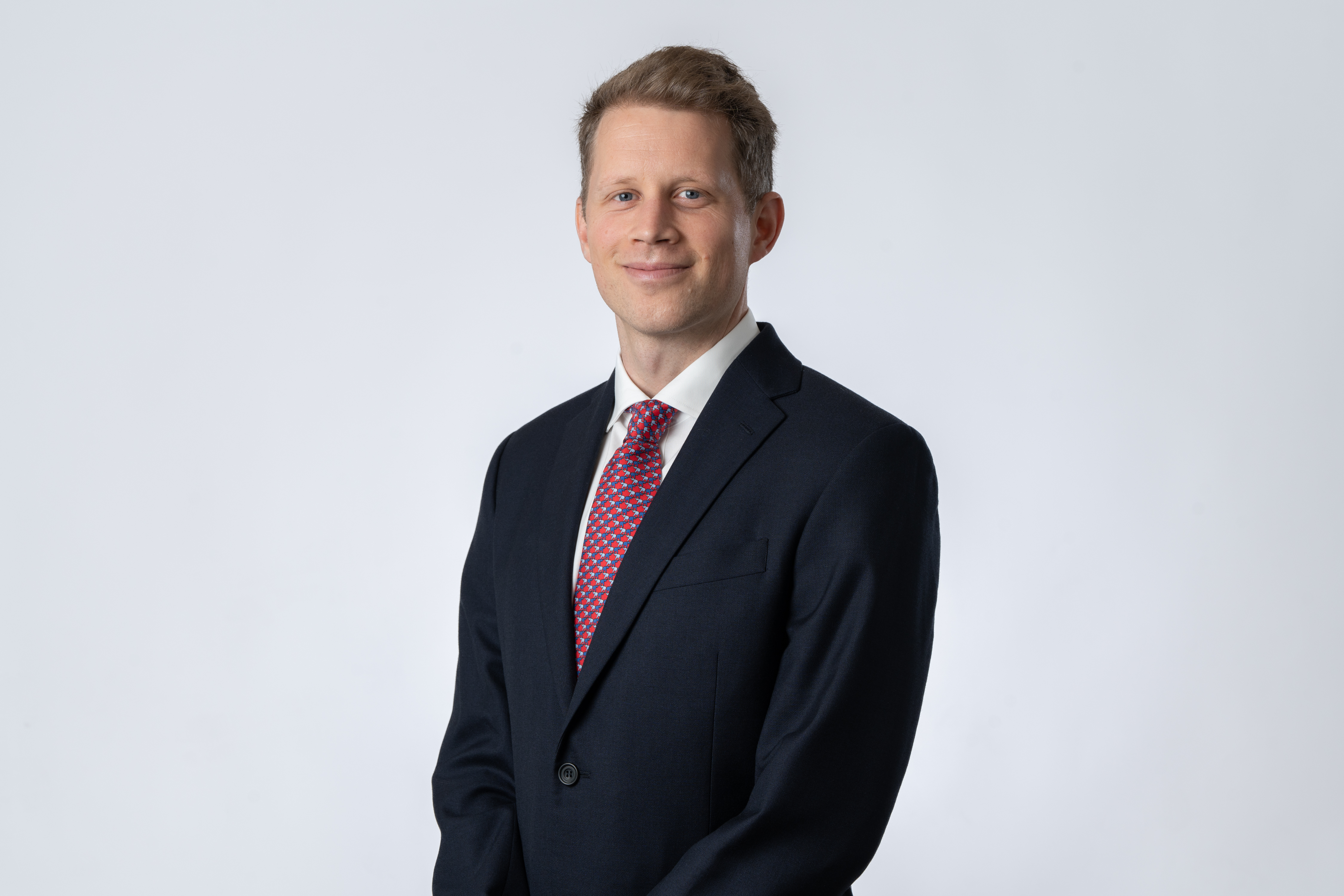 Headshot Thomas Sims