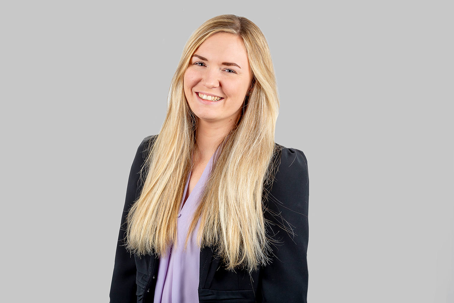 Headshot of Stephanie Button