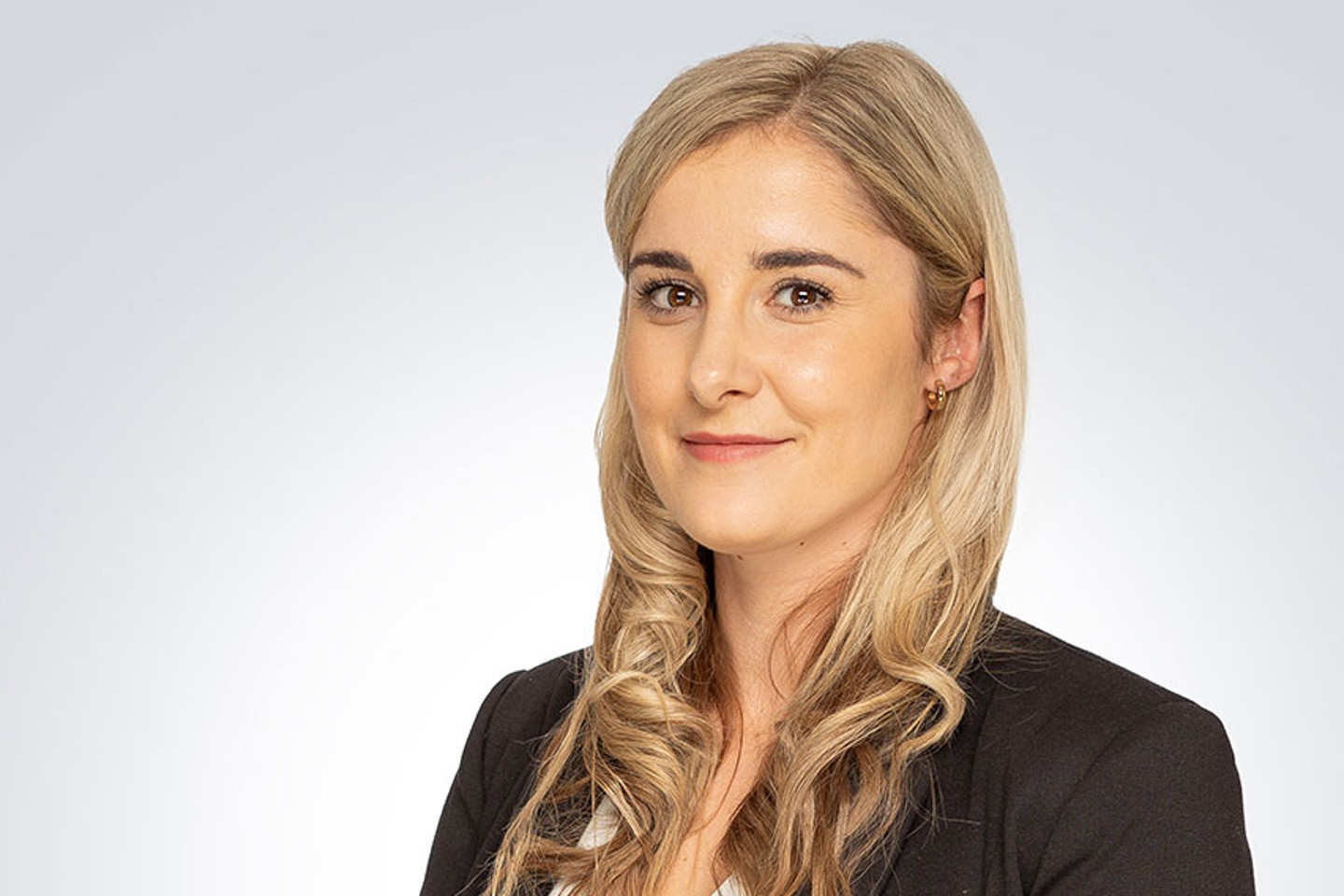 Headshot of Victoria Randall