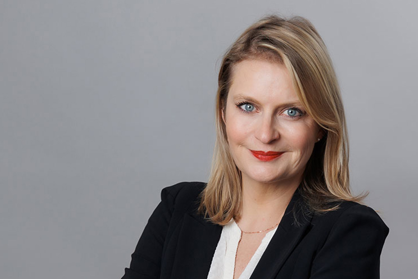 Headshot Aurelie Clementz