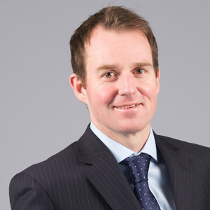 Headshot Doug Mackenzie
