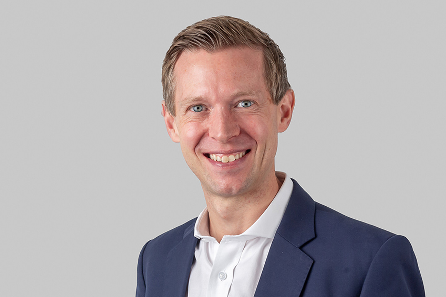 Headshot James Parker