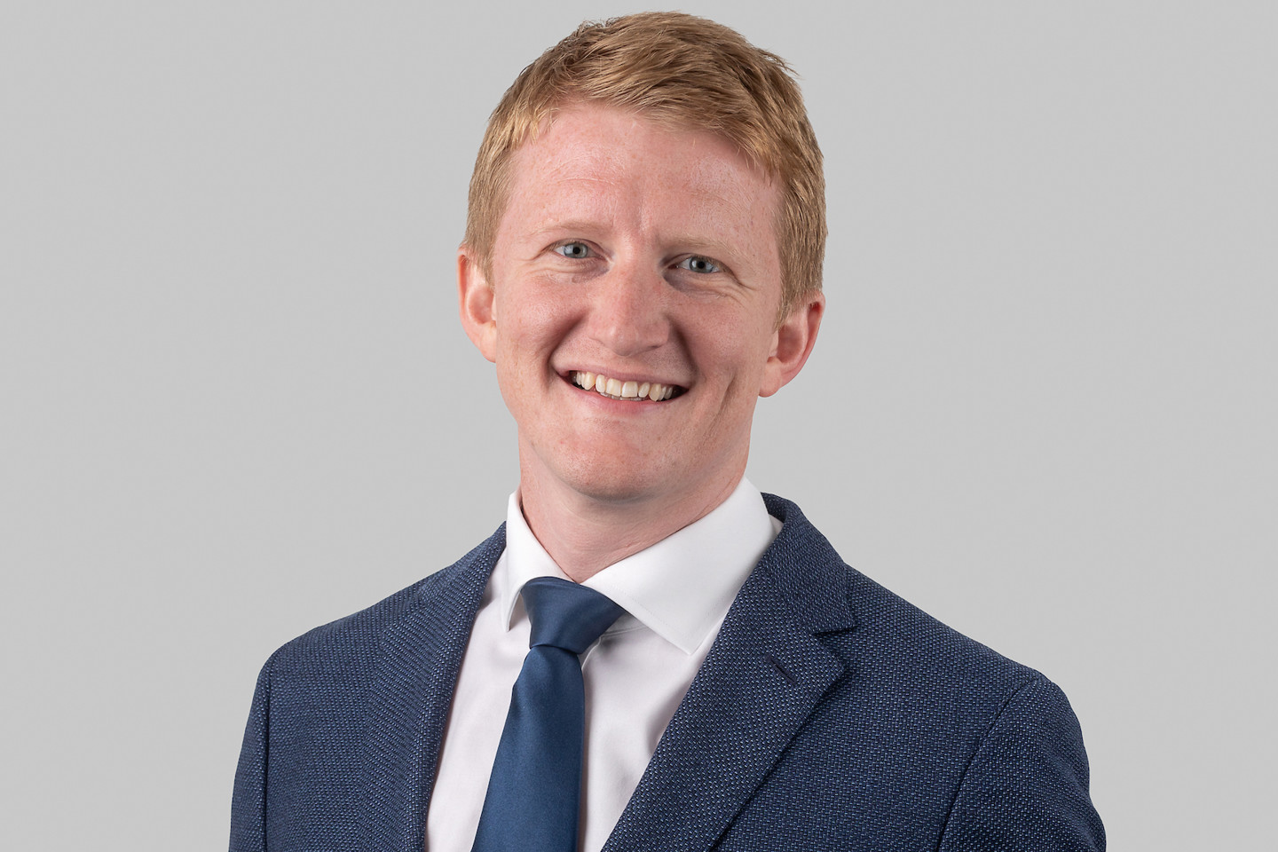 Headshot Michael Thomas