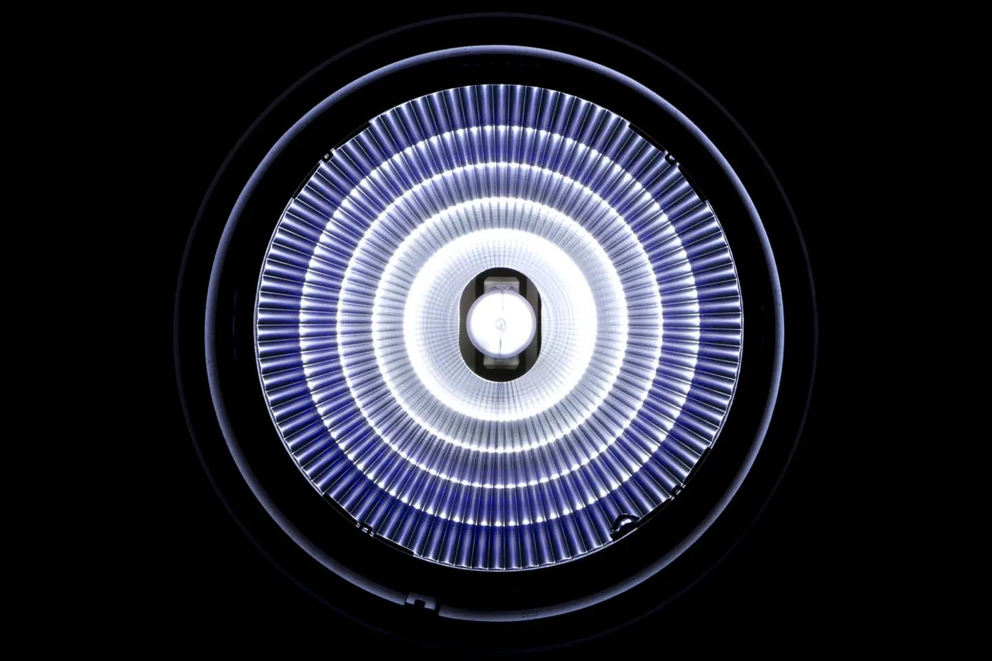 Glass industrial warehouse light