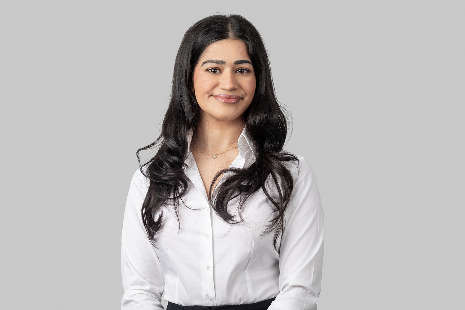 Headshot Zarah Bhatti