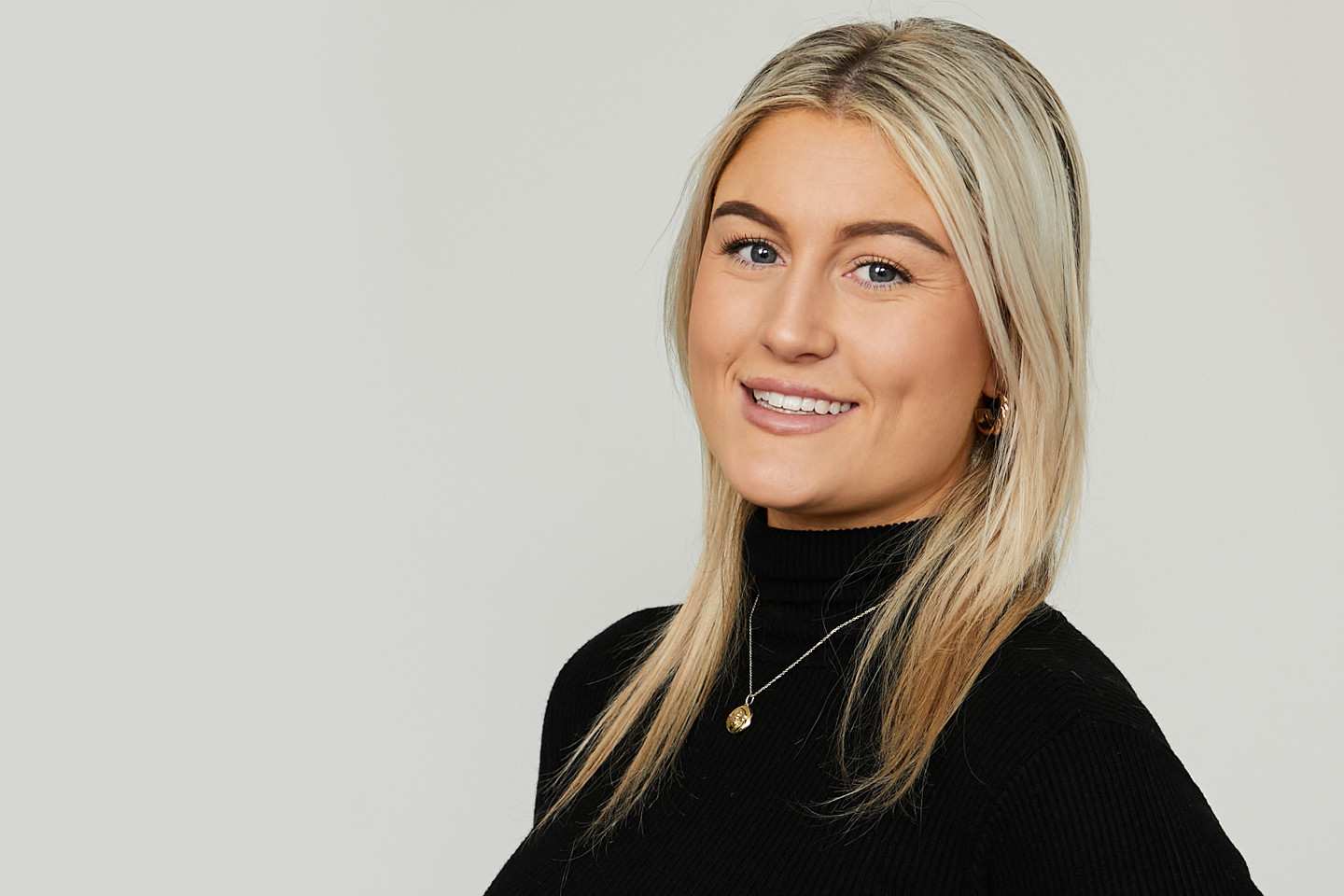 Headshot of Aine Murphy