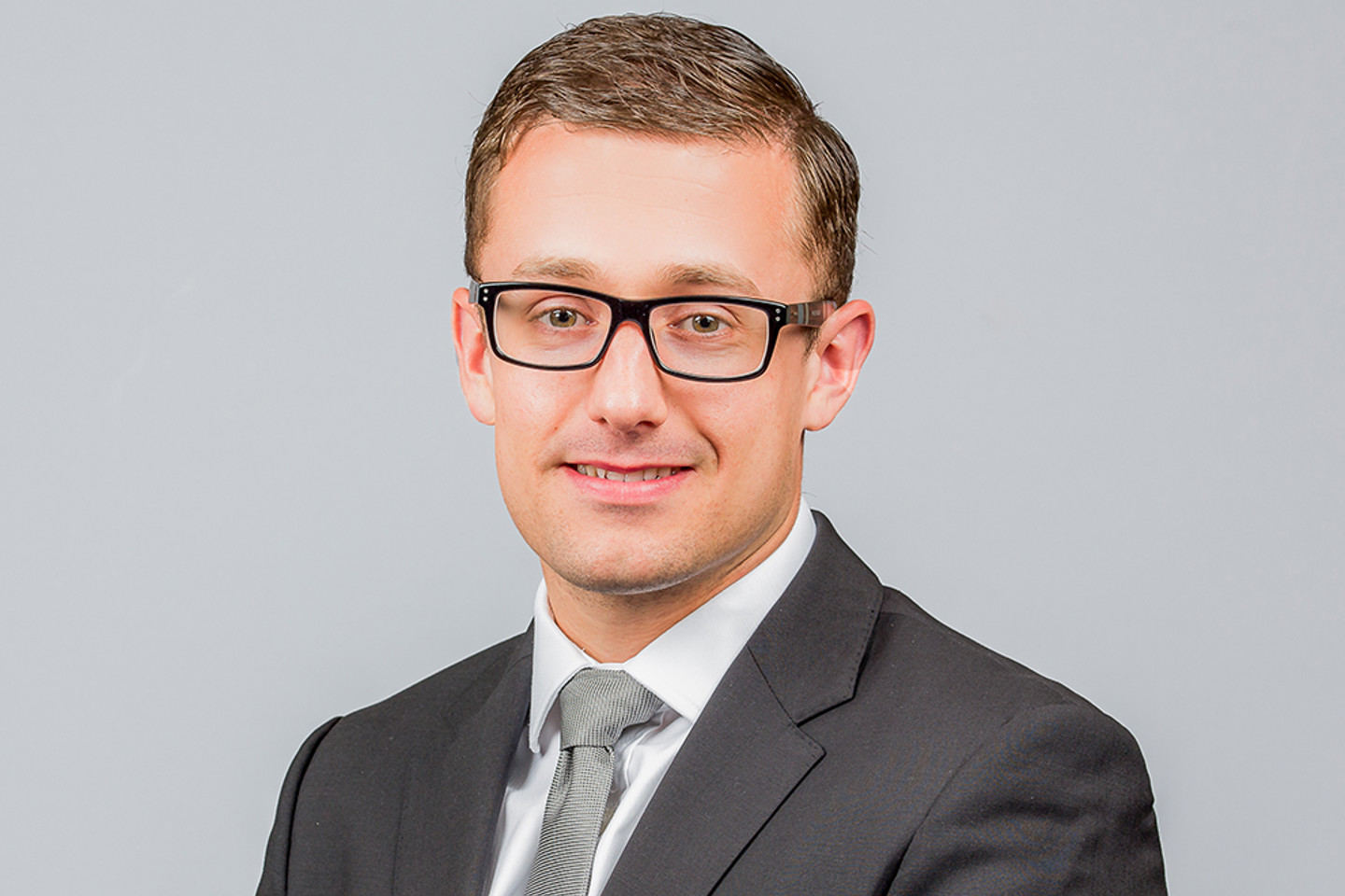 Headshot of Matthew Davies