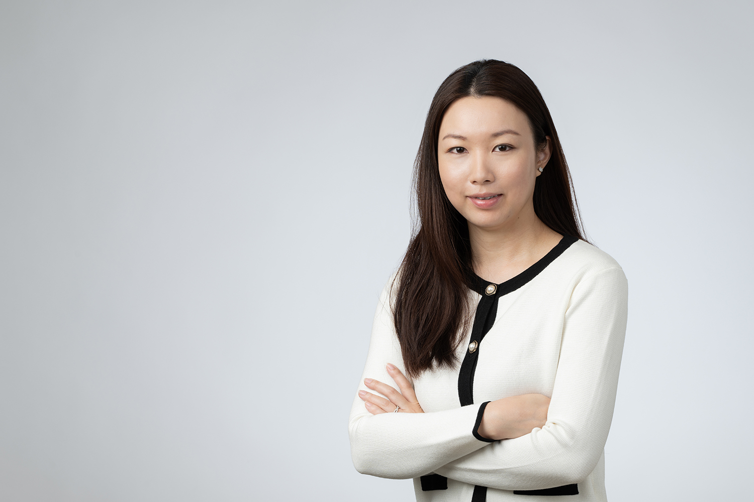 Headshot Mandy Cheung