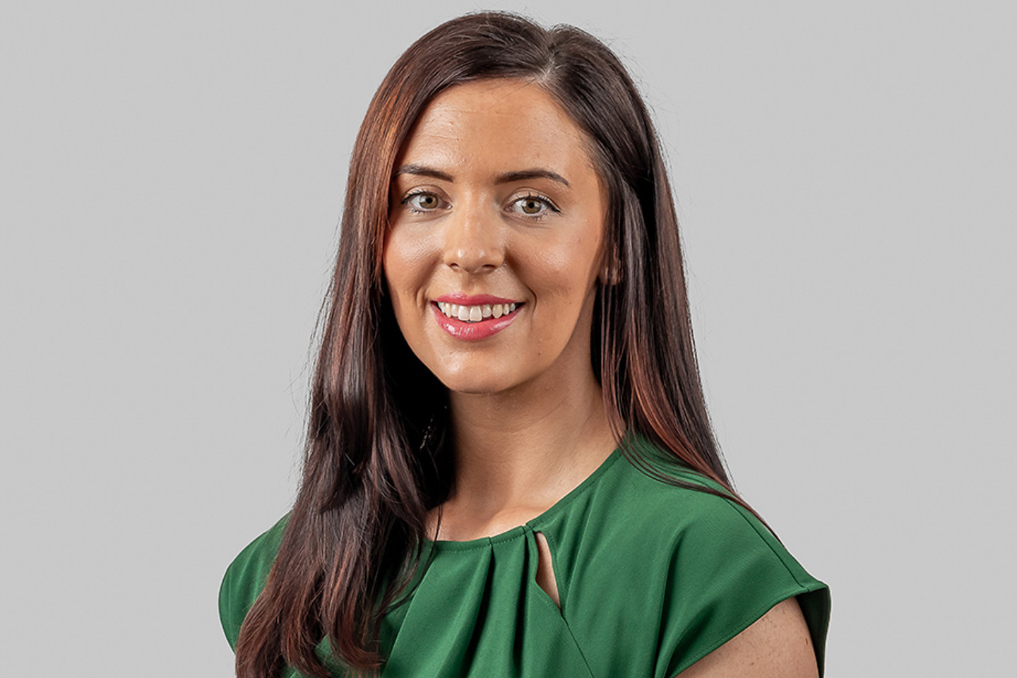 Headshot of Alexandra Jones
