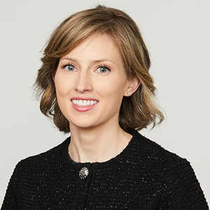 Headshot of Jennifer Dobbyn