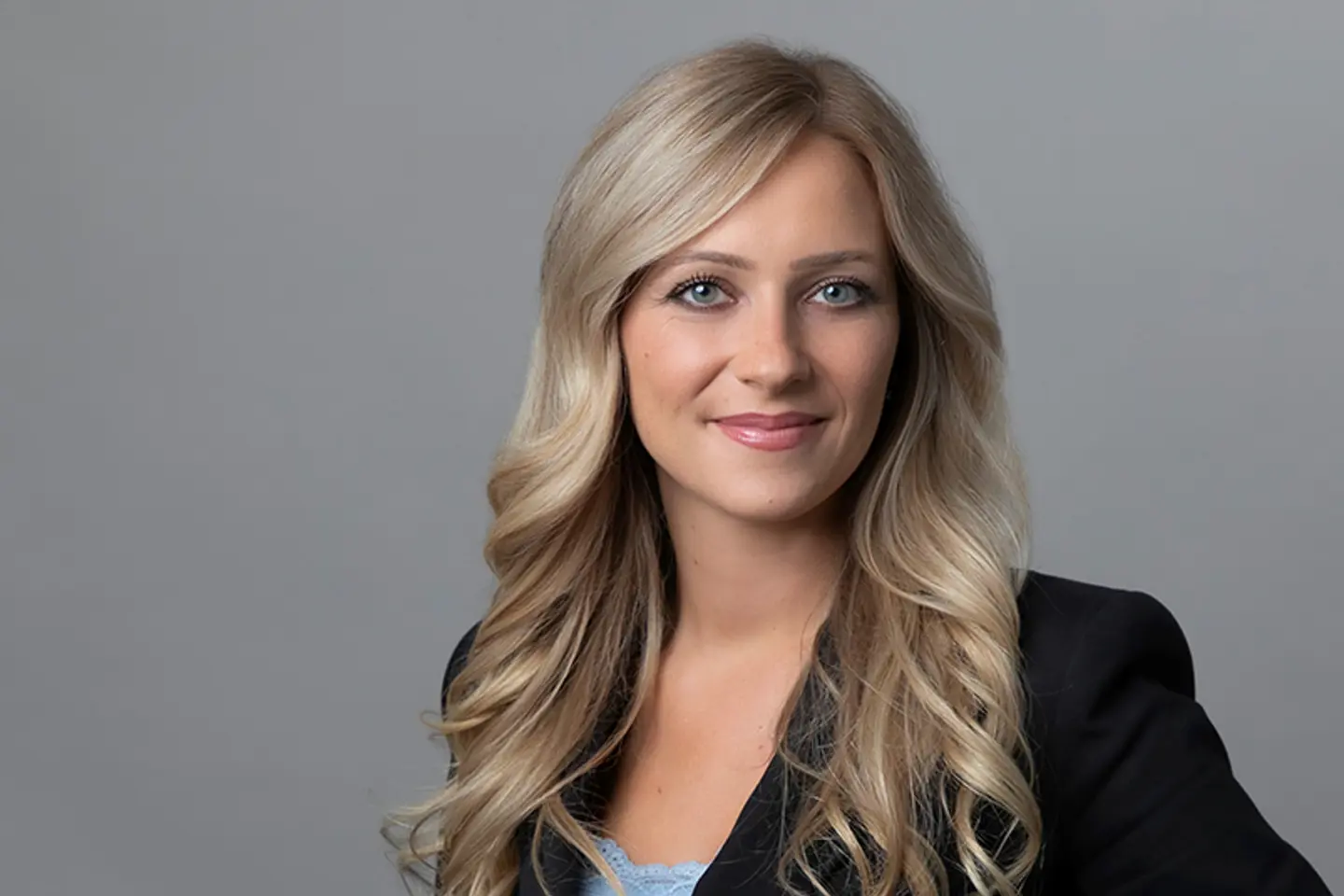 Headshot of Lucie Steinmetz