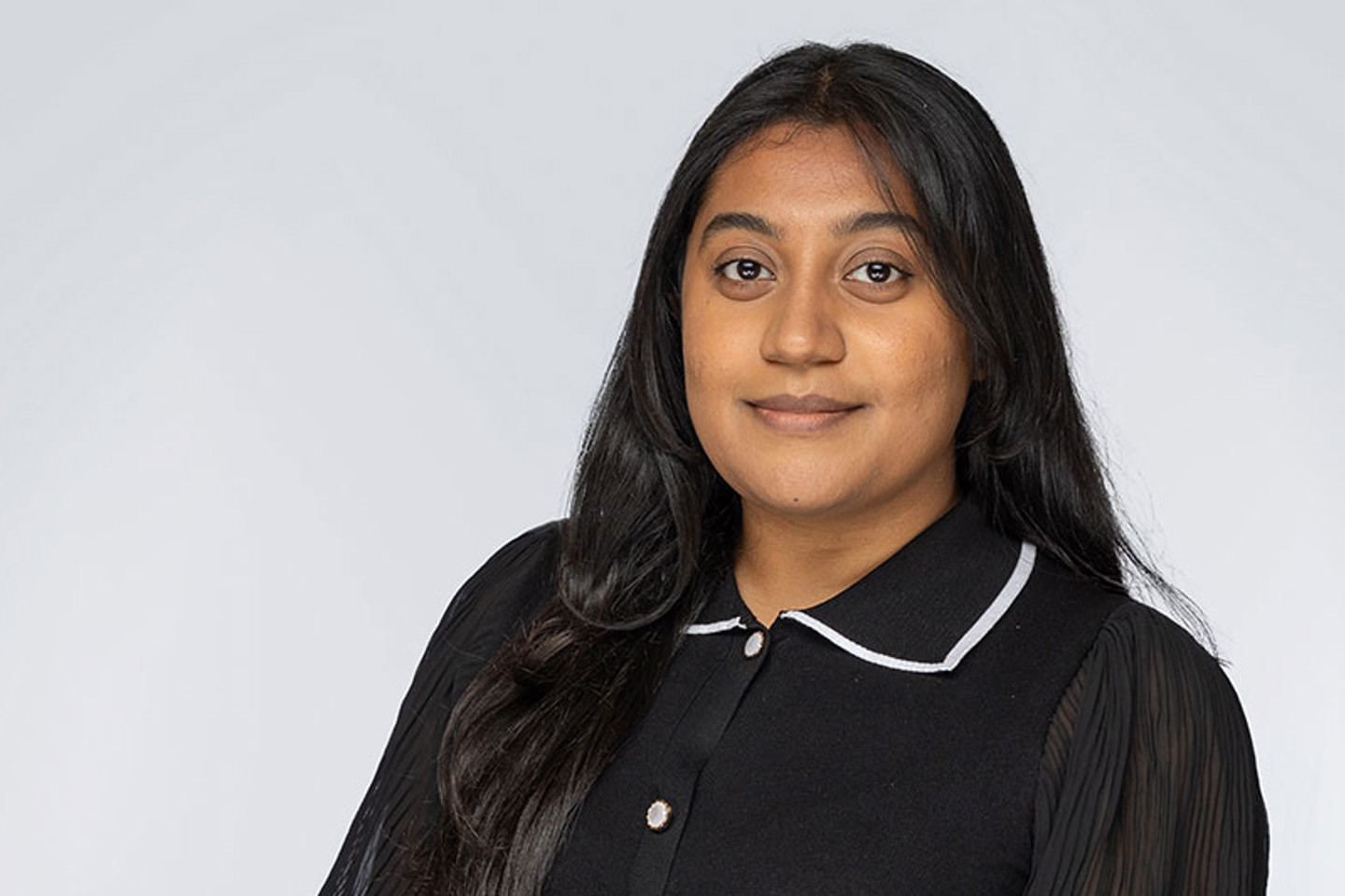 Headshot of Nafiza Rahman