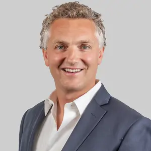 Headshot of Jamie Bore