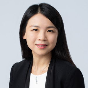 Headshot Carmen Leung