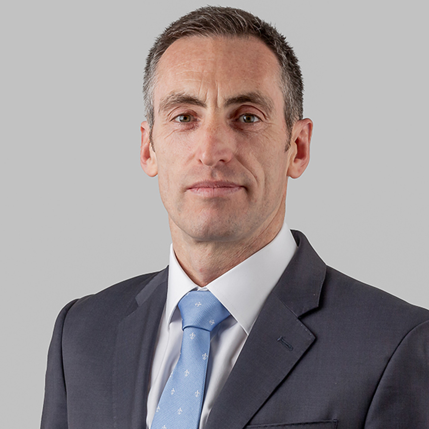 Headshot of Ross Crick
