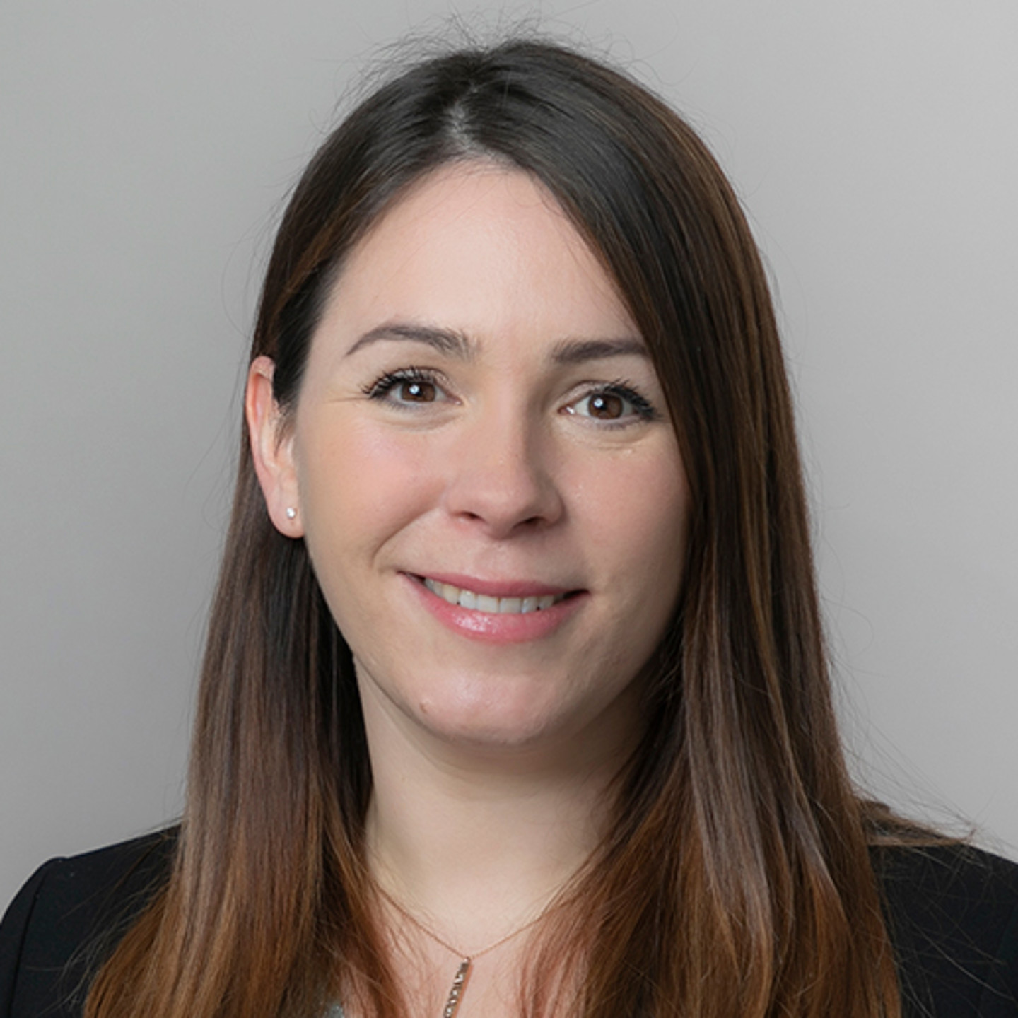 Headshot of Helene Arvis